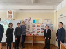 Школьная жизнь - Урок Мужества в 7а классе