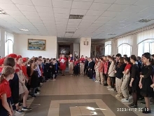 Школьная жизнь - Общешкольная линейка, посвященная Дню Космонавтики