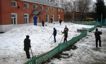 2018-2019 уч.год - Уборка территории от снега
