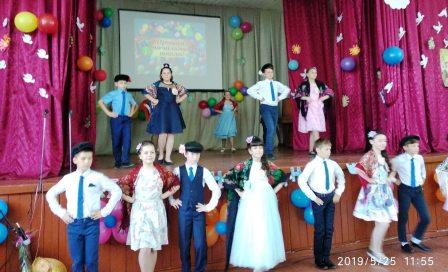2018-2019 уч.год - Выпускной в 4-х классах