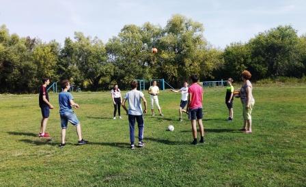 2018 - 2019 учебный год - Работа спортплощадки