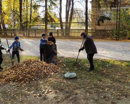 Школьная жизнь - Субботник