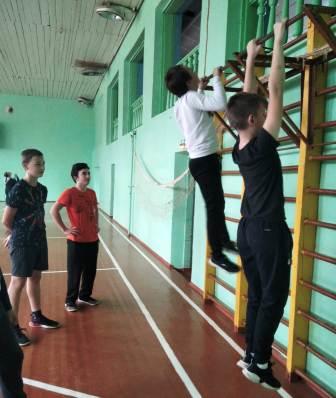 Физкультура и спорт - ГТО на физкультуре