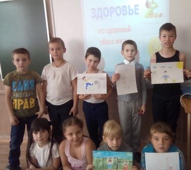 Осенние - Ученики 2б класса укрепляют здоровье