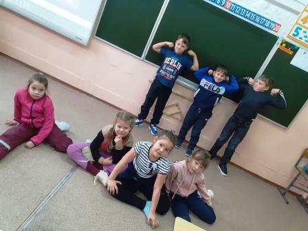 Осенние - В 1б классе «Быть здоровым – модно!»