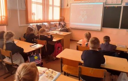 80-летие Победы - Кл.час в 1б классе