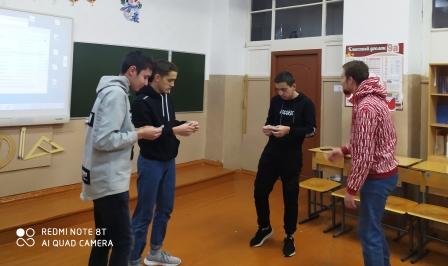 Зимние - Новогодняя дискотека в 11 классе