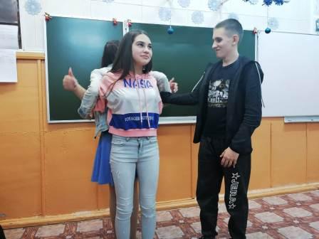 Зимние - Новогодняя встреча 8б класса