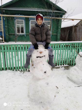 Зимние - Конкурс снеговиков во 2а классе