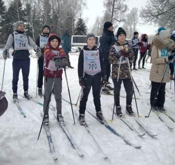 Физкультура и спорт - Соревнования по лыжным гонкам
