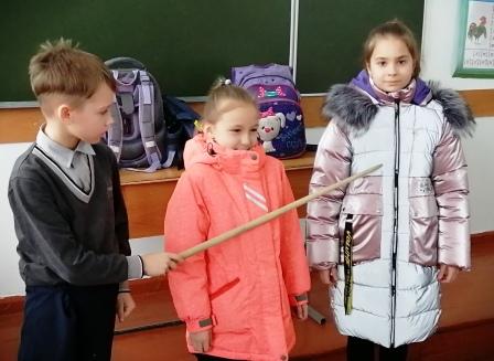 Безопасность движения - "Засветись и стань заметней на дороге» - 3а класс