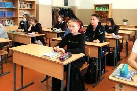 80-летие Победы - Урок мужества в 9а классе