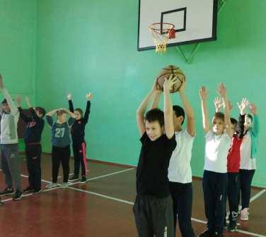Физкультура и спорт - Спорт- урок мужества