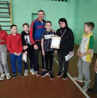 Физкультура и спорт - Соревнования по пионерболу