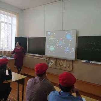 Интересно! - "Время первых"-интерактивная викторина для юнармейцев