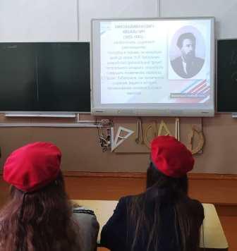 Интересно! - "Время первых"-интерактивная викторина для юнармейцев