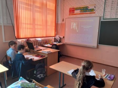 Интересно! - "Путешествие в космос» в 1б классе