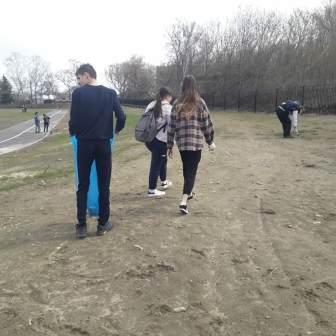 Школьная жизнь - "Санитарная пятница» по благоустройству города