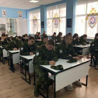 Школьная жизнь - Юнармейцы покоряют ВДЦ «Орленок»