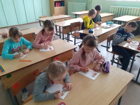80-летие Победы - "Маленькие дети большой войны". В 1б классе о Великой Отечественной войне