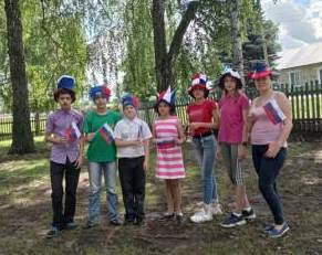 Летние - День России в лагере «Улыбка»