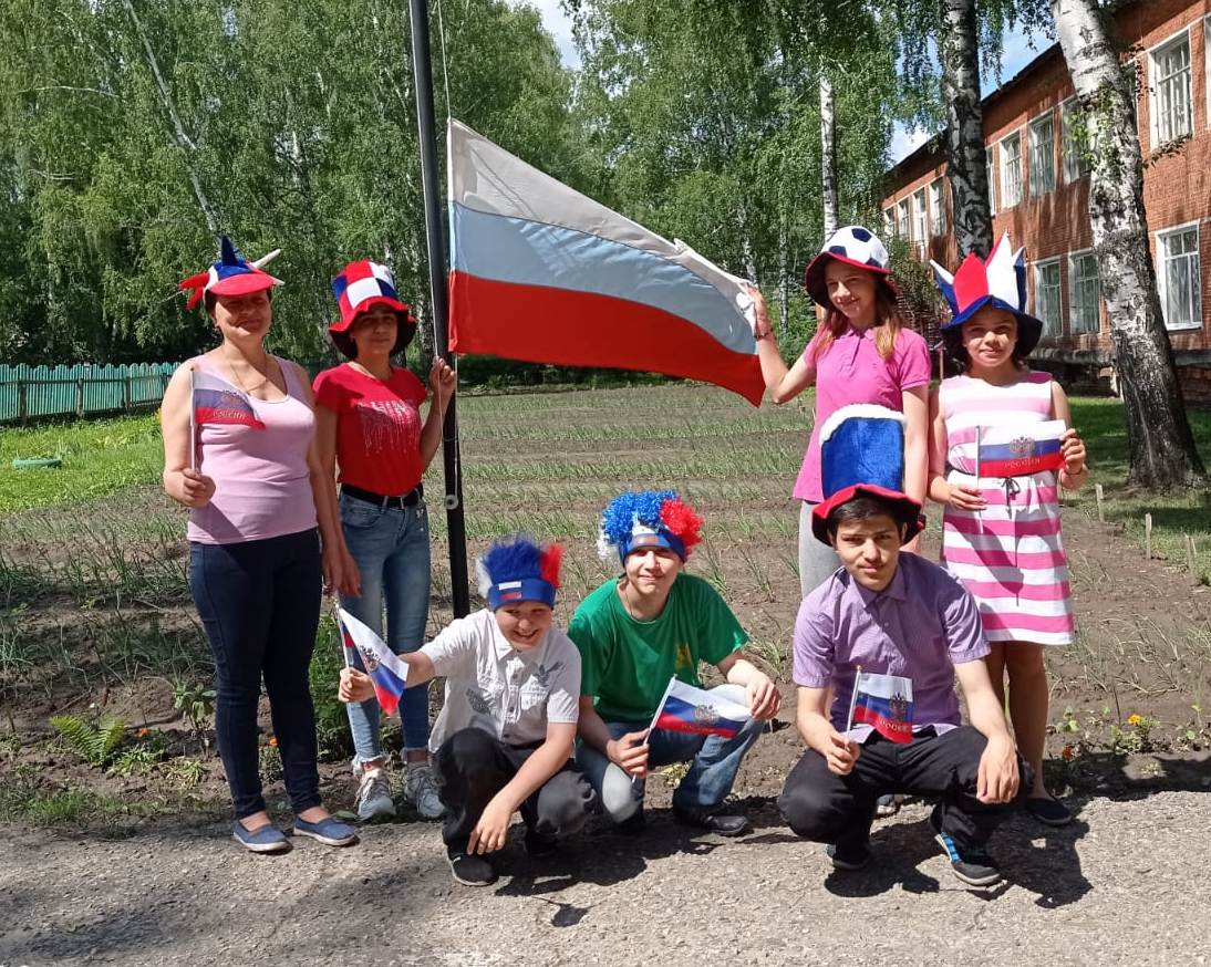 Летние - День России в лагере «Улыбка»
