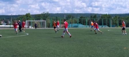 Физкультура и спорт - Товарищеский матч по футболу , посвященный Дню России