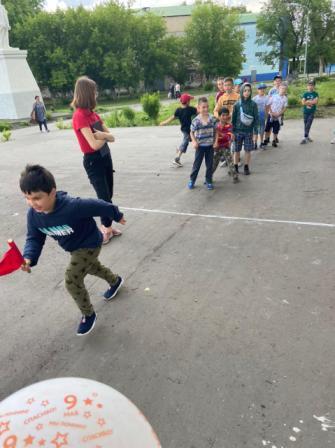 Летние - "День цветов» в лагере