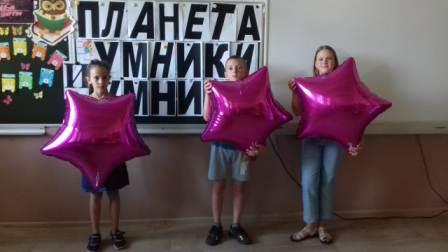 Летние - В лагере «Улыбка"- Интеллектуальная игра «Умники и умницы»