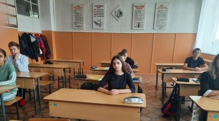 Школьная жизнь - "Беслан в нашей памяти"-классные часы в 8б и9б классах