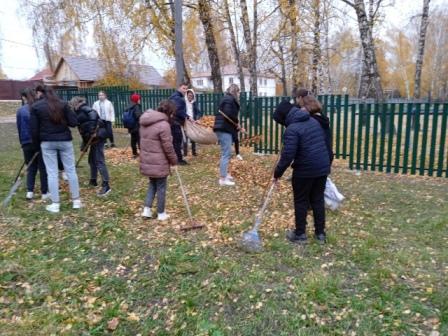 Школьная жизнь - Трудовой десант в 8а классе