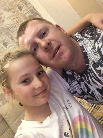 Школьная жизнь - С Днем отцов поздравляют всех пап учащиеся 5б класса
