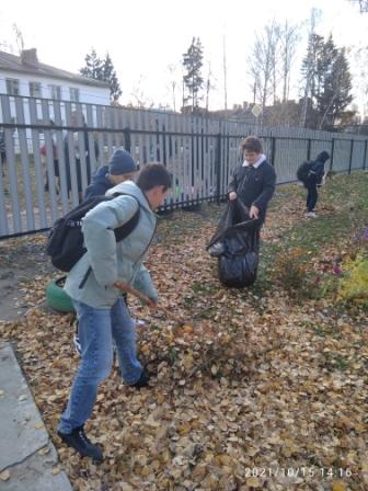 Школьная жизнь - Субботник в 5а классе