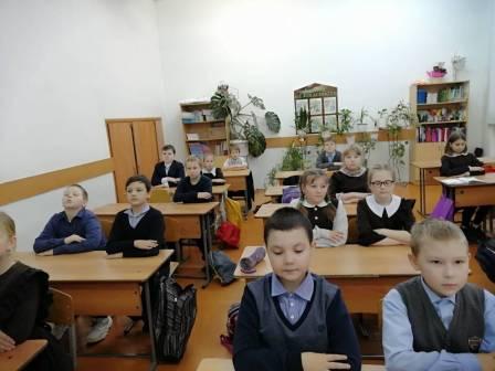 Безопасность движения - "О правилах дорожного движения » в 4а классе