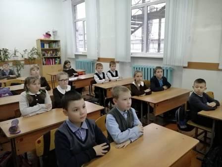 Безопасность движения - "О правилах дорожного движения » в 4а классе