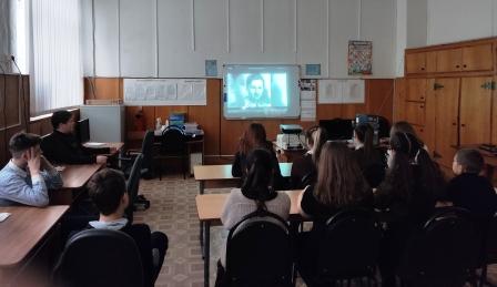 Школьная жизнь - День Героев Отечества в 7б классе