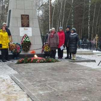 80-летие Победы - Открытие мемориального комплекса г. Сурске