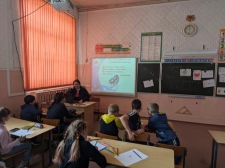 Весенние - Весенняя смена пришкольного лагеря  «Улыбка»