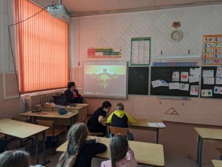 Весенние - Весенняя смена пришкольного лагеря  «Улыбка»