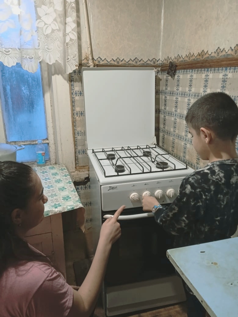 80-летие Победы - Юнармейцы 7б класса приняли участие в акции «Сад Памяти»