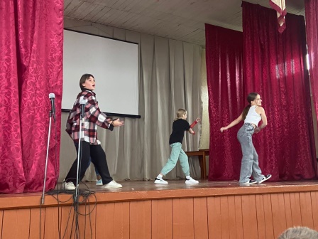 Осенние - ДЕНЬ НАРОДНОГО ЕДИНСТВА