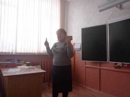 80-летие Победы - "Блокадному Ленинграду, посвящается..."- классное мероприятие в 4б классе
