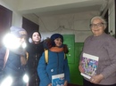 Школьная жизнь - Поздравление учителей-ветеранов с Международным женским днем 8 Марта