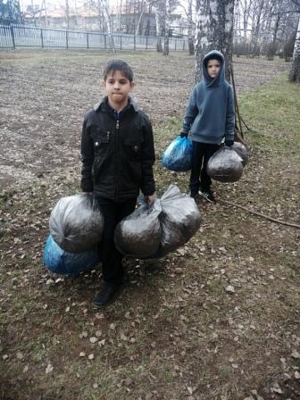 Школьная жизнь - Экологическая акция «Вперед, спасатели»