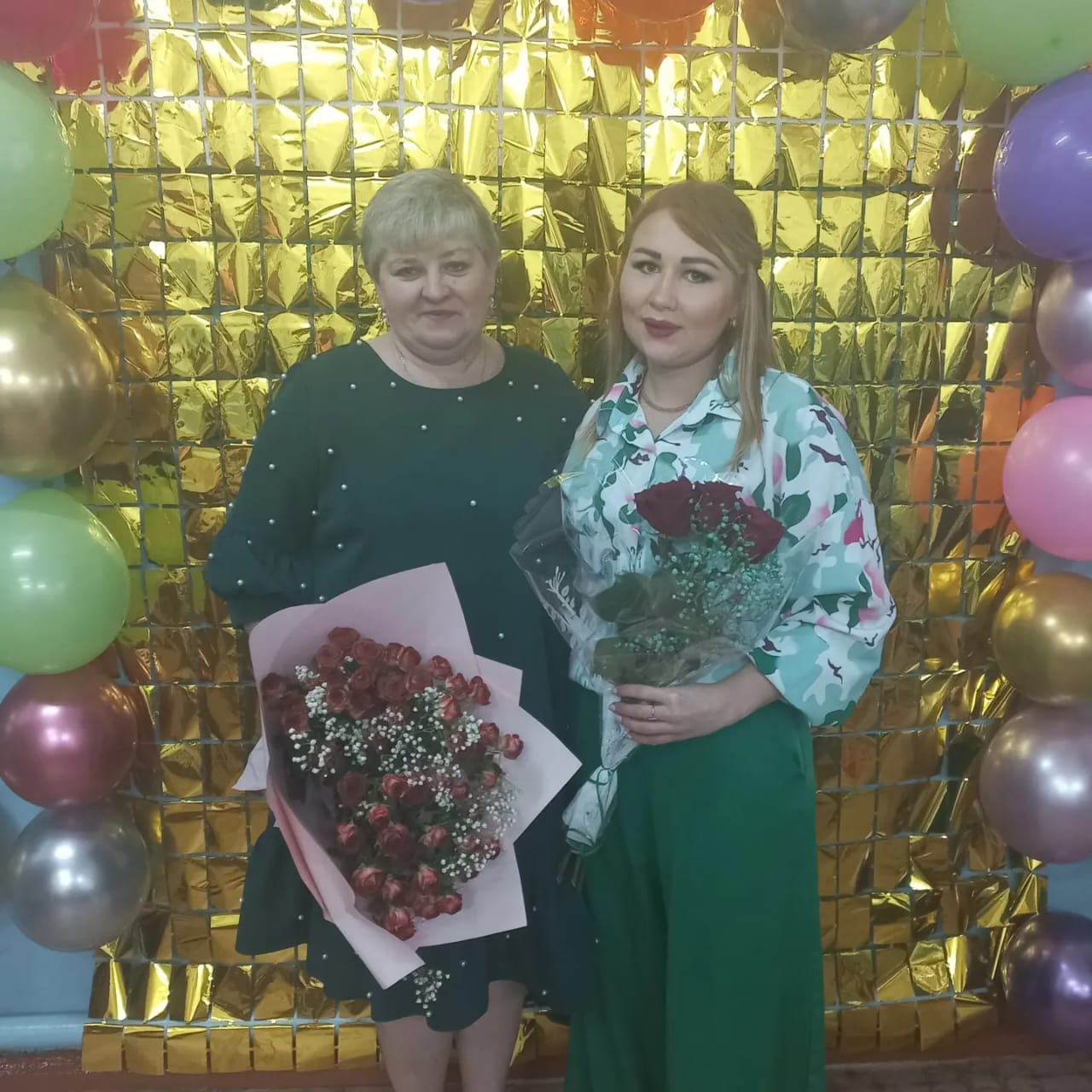 Школьная жизнь - выпускной в начальной школе