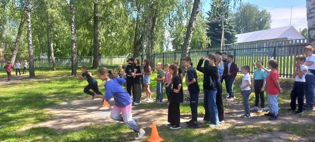 Школьная жизнь - Открытие лагерной смены ДОЛ «Улыбка»