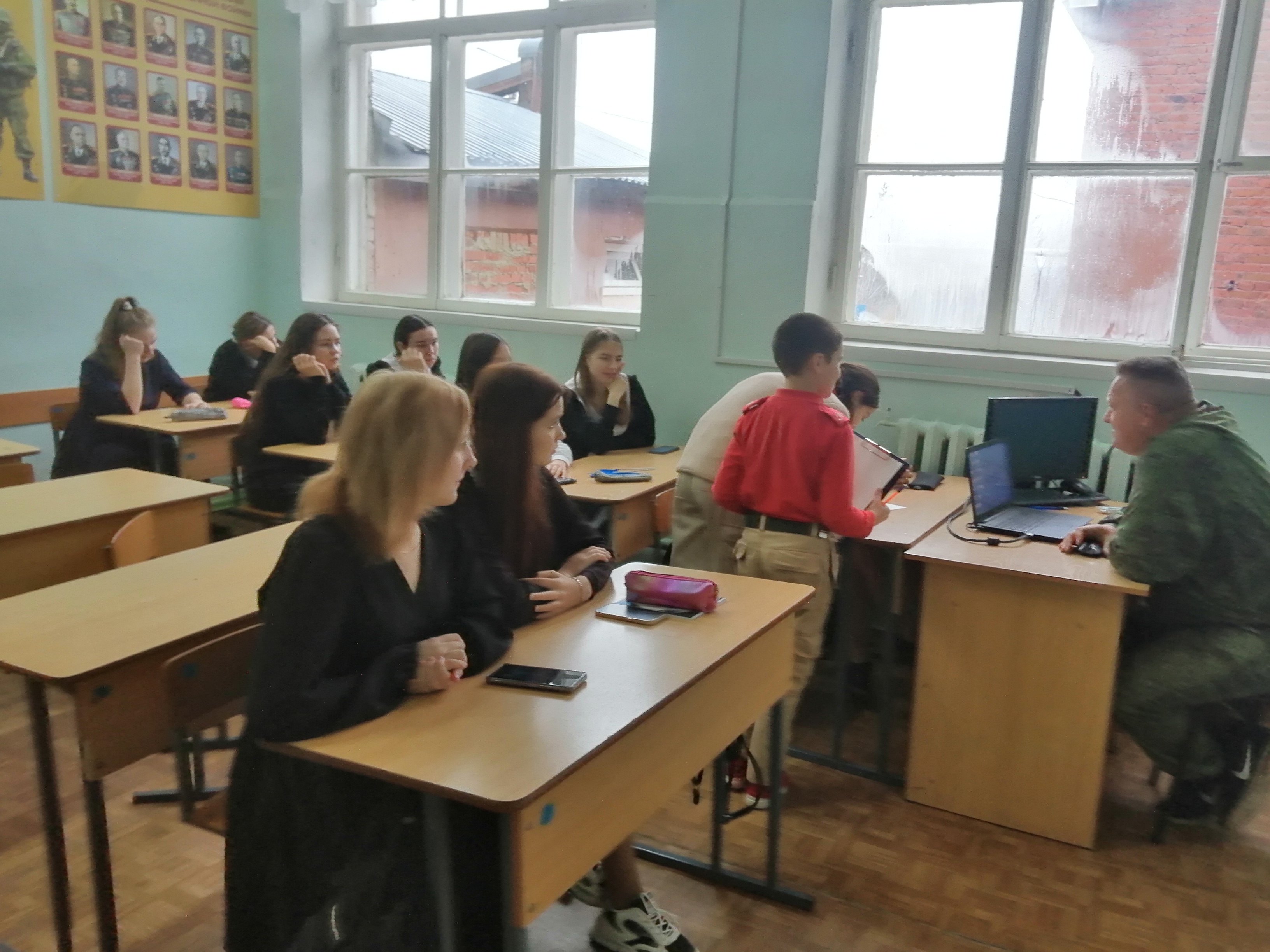 Школьная жизнь - Ученическое самоуправление. Работа актива школы