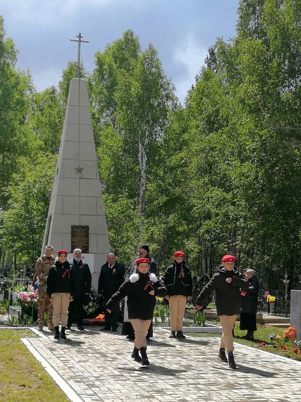 Школьная жизнь - День Победы