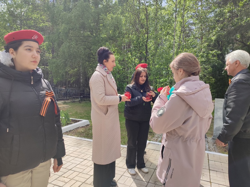 Школьная жизнь - День Победы